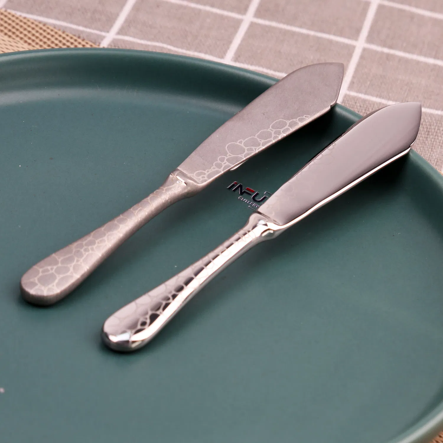 High Quality 18/8 Stainless Steel Cutlery Set/Tableware/Dinnerware/Flatware of Dessert Knife
