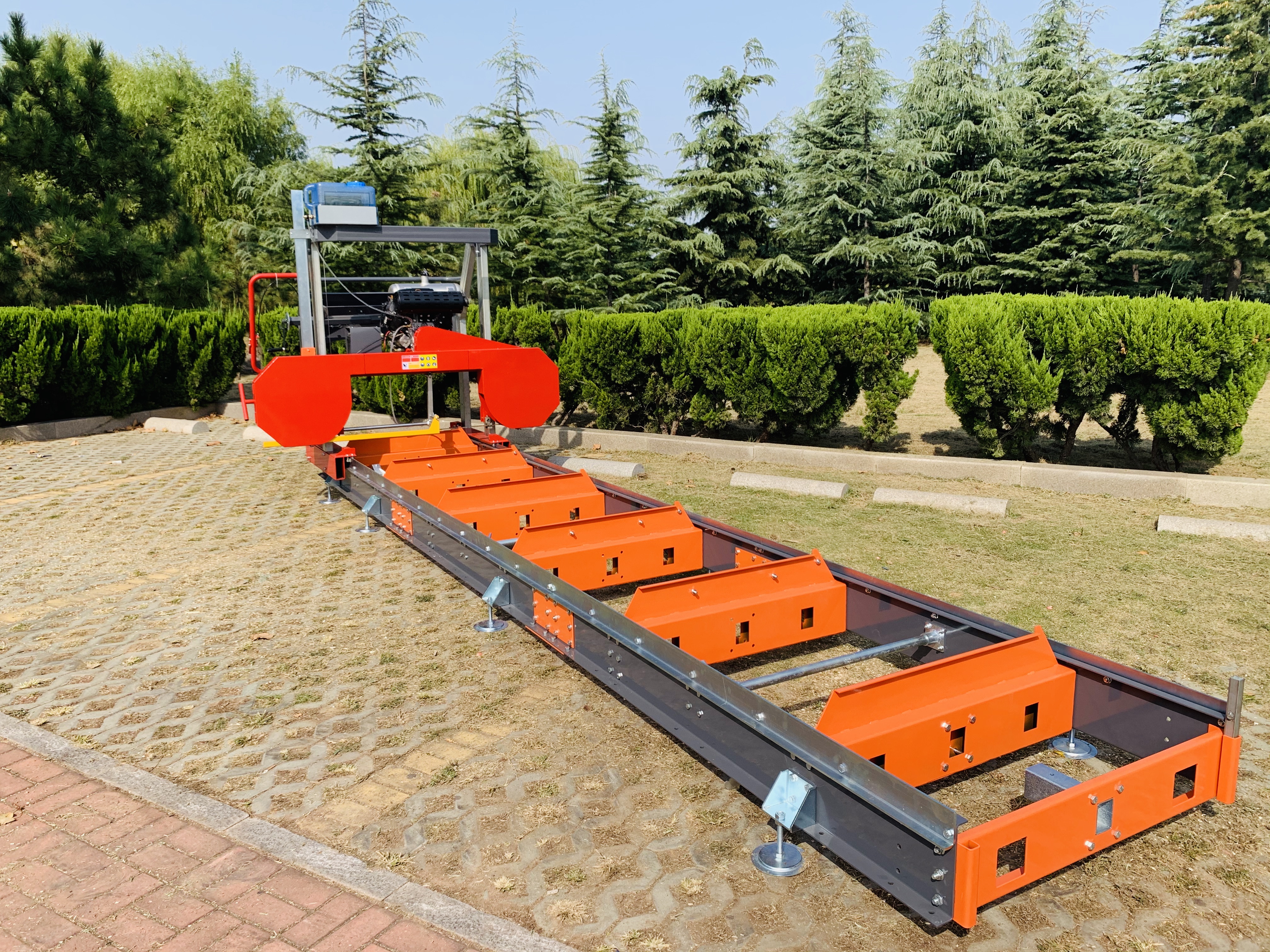 Пилорама ленточная бензиновая