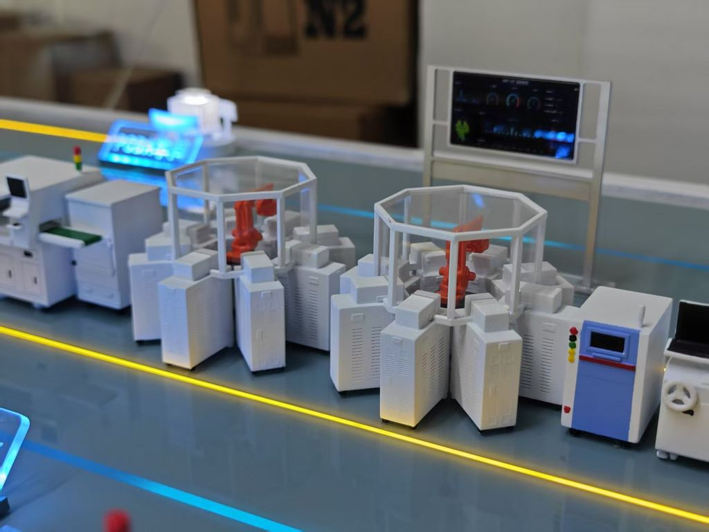 Sand Table Model of Miniature Engine Equipment for Enthusiasts