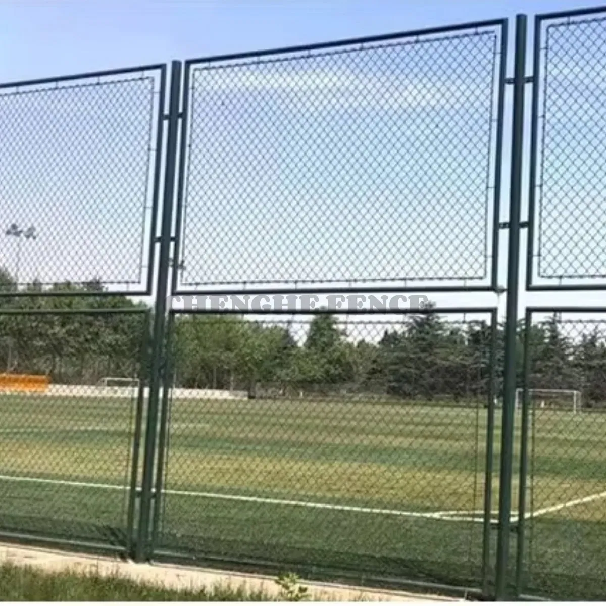 Heavy-Duty Chain Link Mesh Fencing for Tennis and Basketball Fields