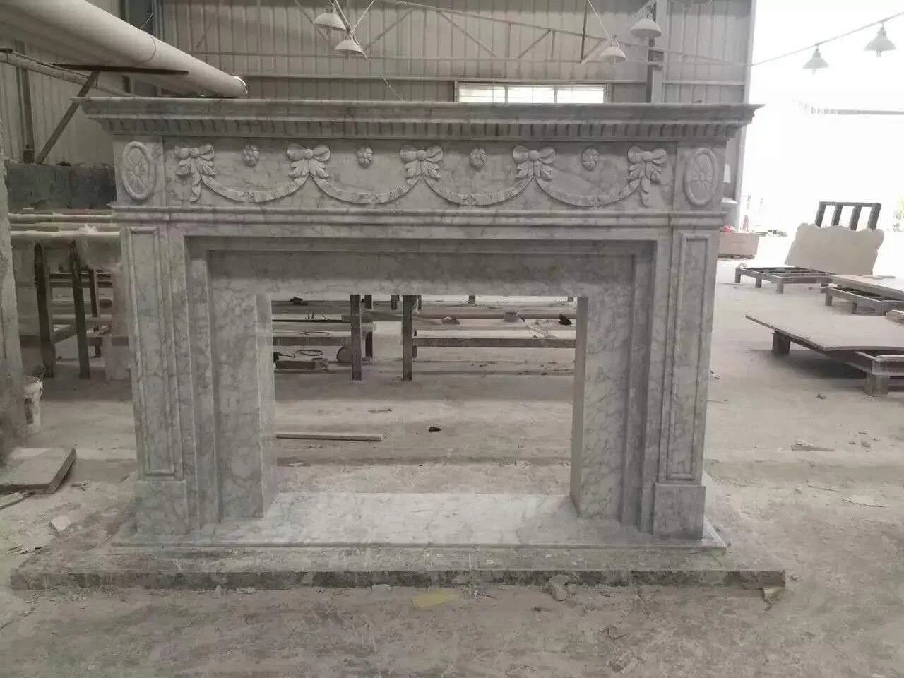 Luxury Carving Marble Fireplace Mantels for Home Decoration