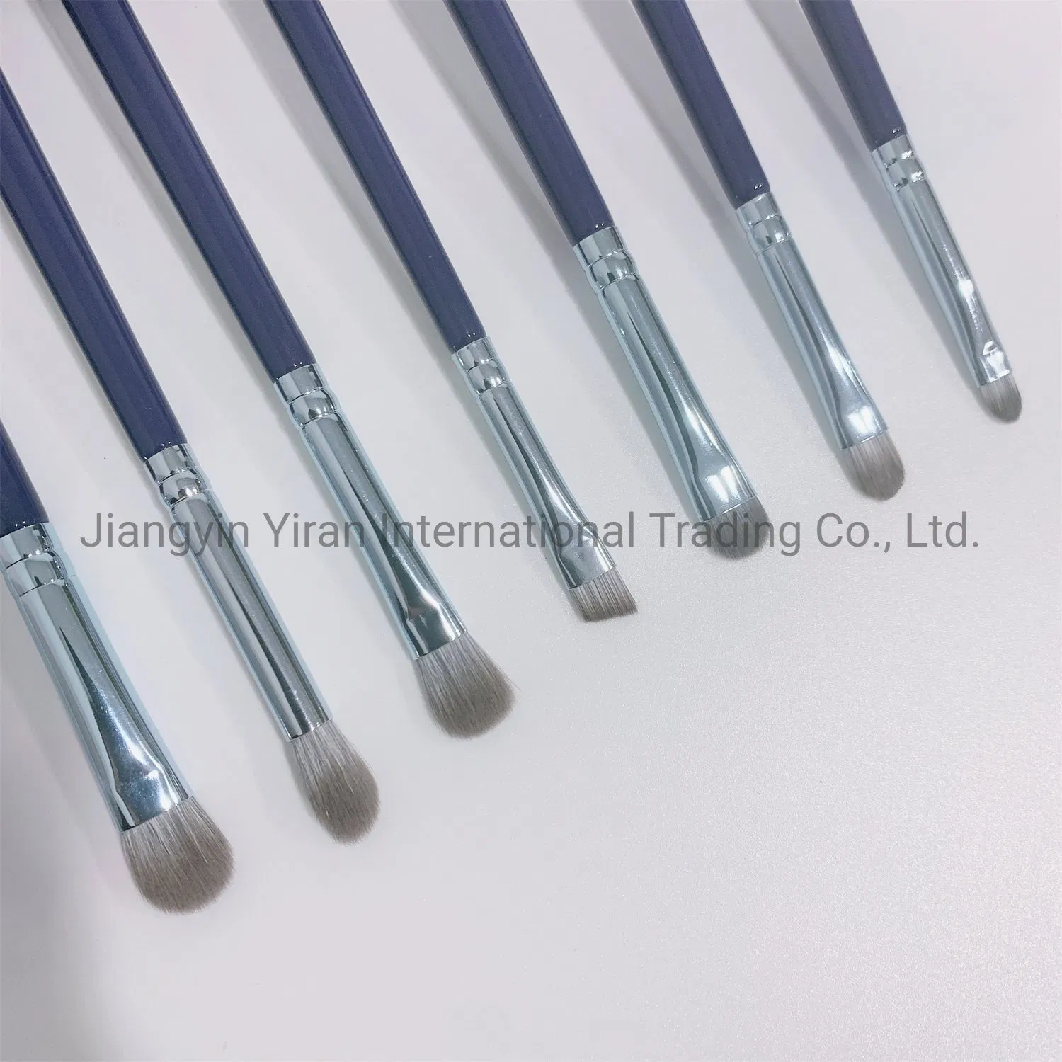 7PCS Eyeshadow Brush Sets. Premium Eye Brush. Concealer, Eyebrow Brush, Contour Brush, Foundation Blending Brush Light Blue