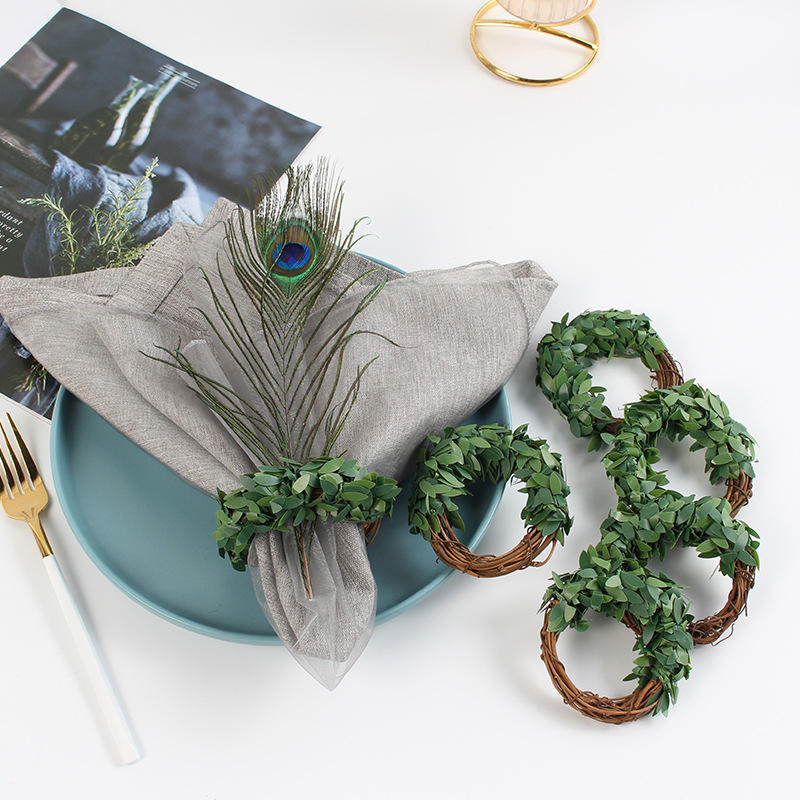New Arrival Artificial Green Leaves Napkin Rings Wooden Napkin Ring for Wedding Holiday Parties Table Decoration