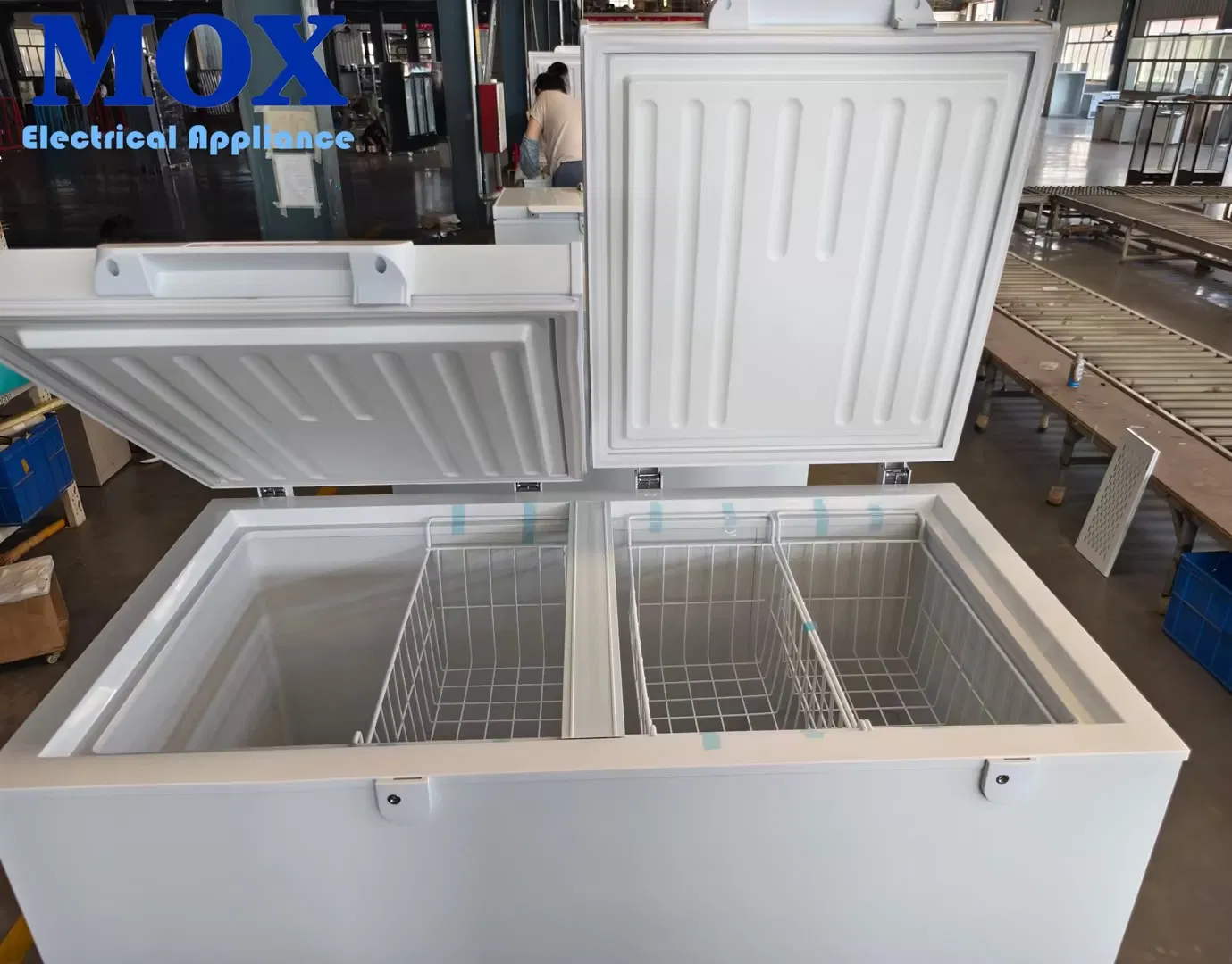 Коммерческий морозильный ларь с жесткой крышкой