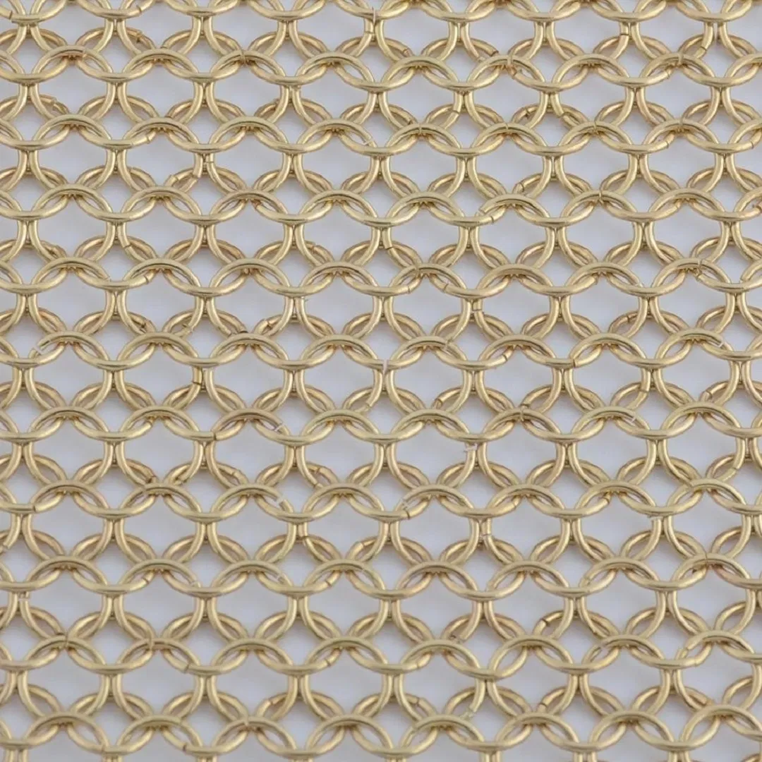 Decoration Wire Mesh Compared with Welded Rings and No-Welded Rings