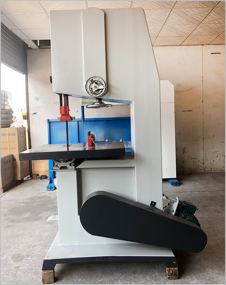 Циркулярная пила по дереву настольная 200 мм