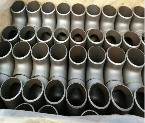 ASME B16.9 A234 Wpb Seamless Carbon Steel Sch80 Sch160 Welded Pipe Fitting Equal Tee