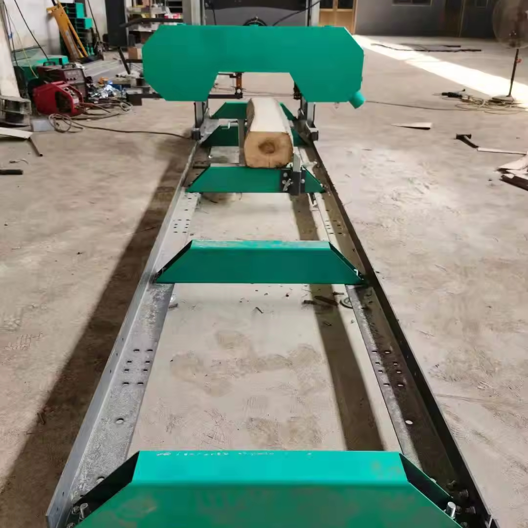 Ленточная пила по дереву портативная горизонтальная 495 мм