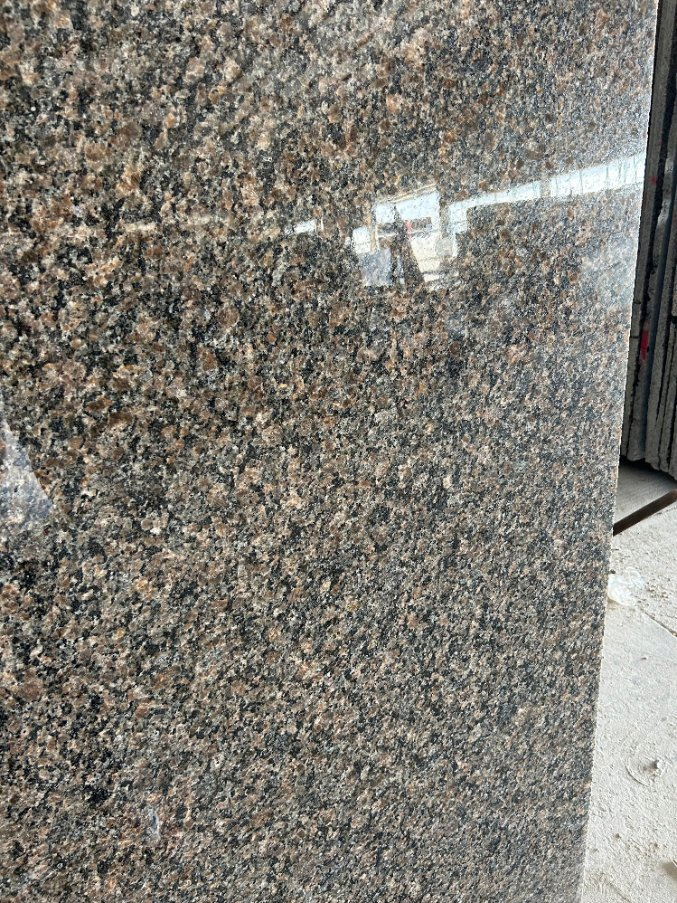 New Caledonia Brown Granite Slab for Kitchen Countertop Vanity Top