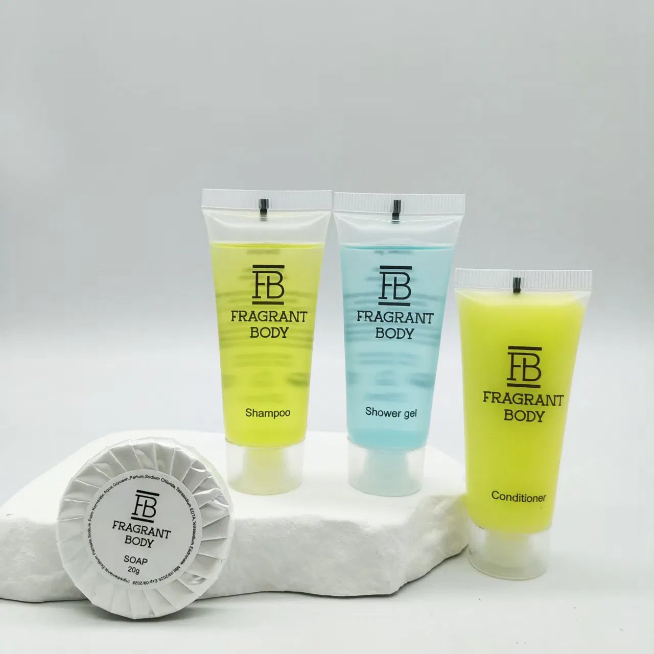 Eco-Friendly Hotel Amenities Travel Toiletry Set Plastic Shampoo Shower Gel Kit