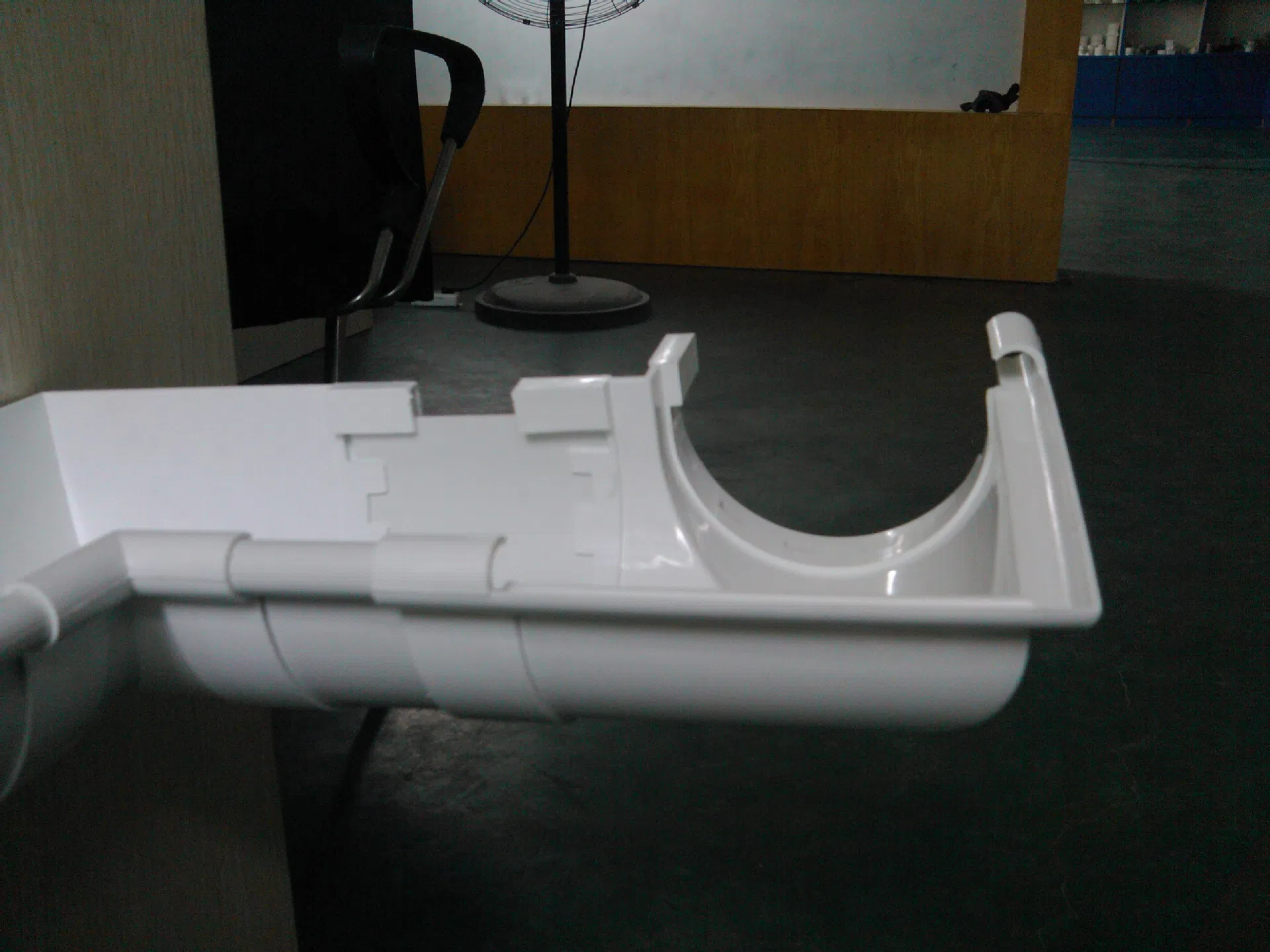 Roof Drainage System PVC Rain Gutter System Drainage Channel Eaves Plastic Rainwater