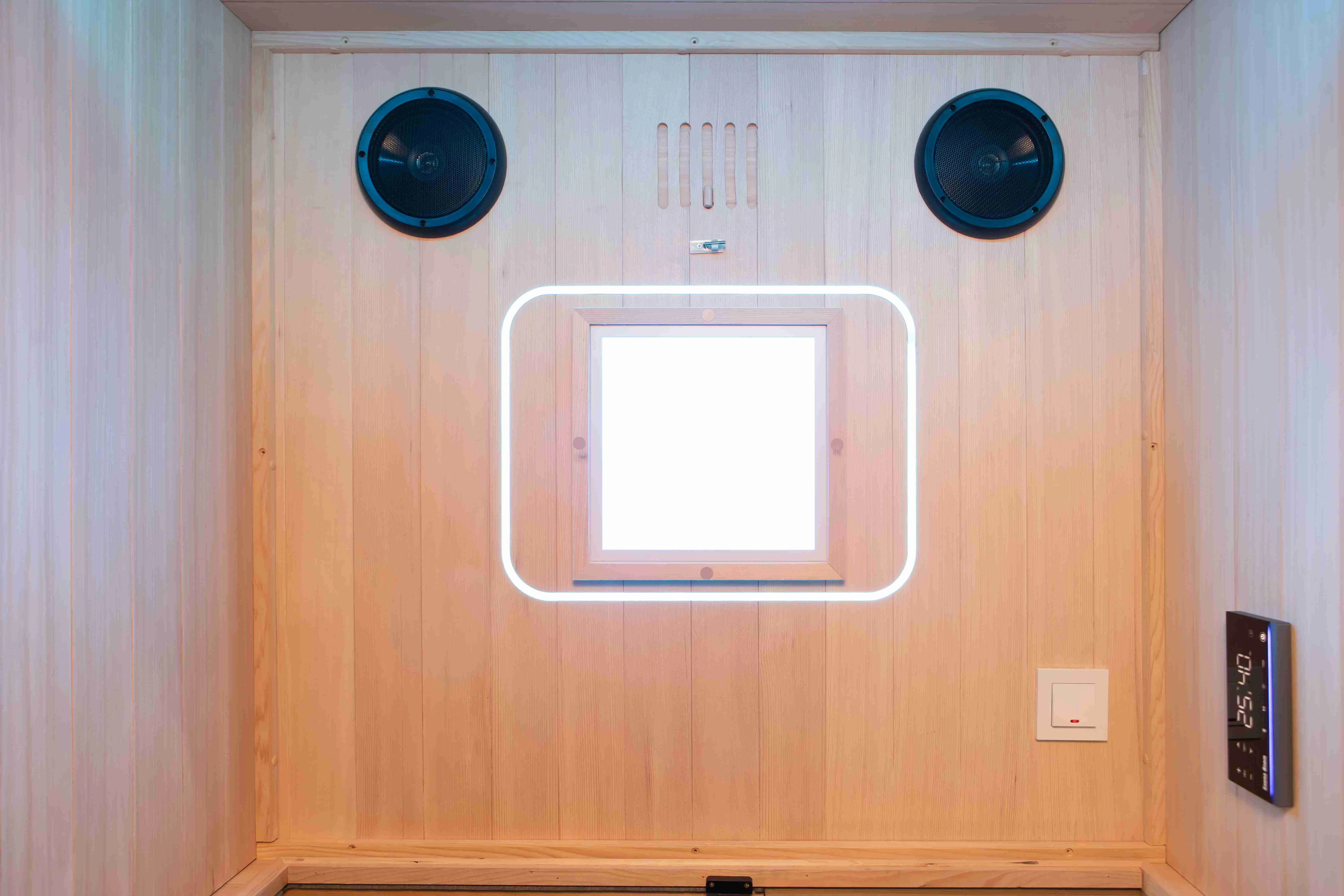 Инфракрасная сауна с низким ЭМП и красным светом