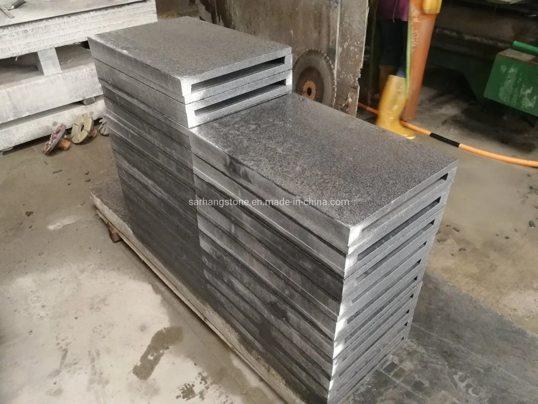 Flamed G684 Black Granite Natural Stone Waterproof Swimming Pool Coping Stones Tiles Swimming Pool Covers