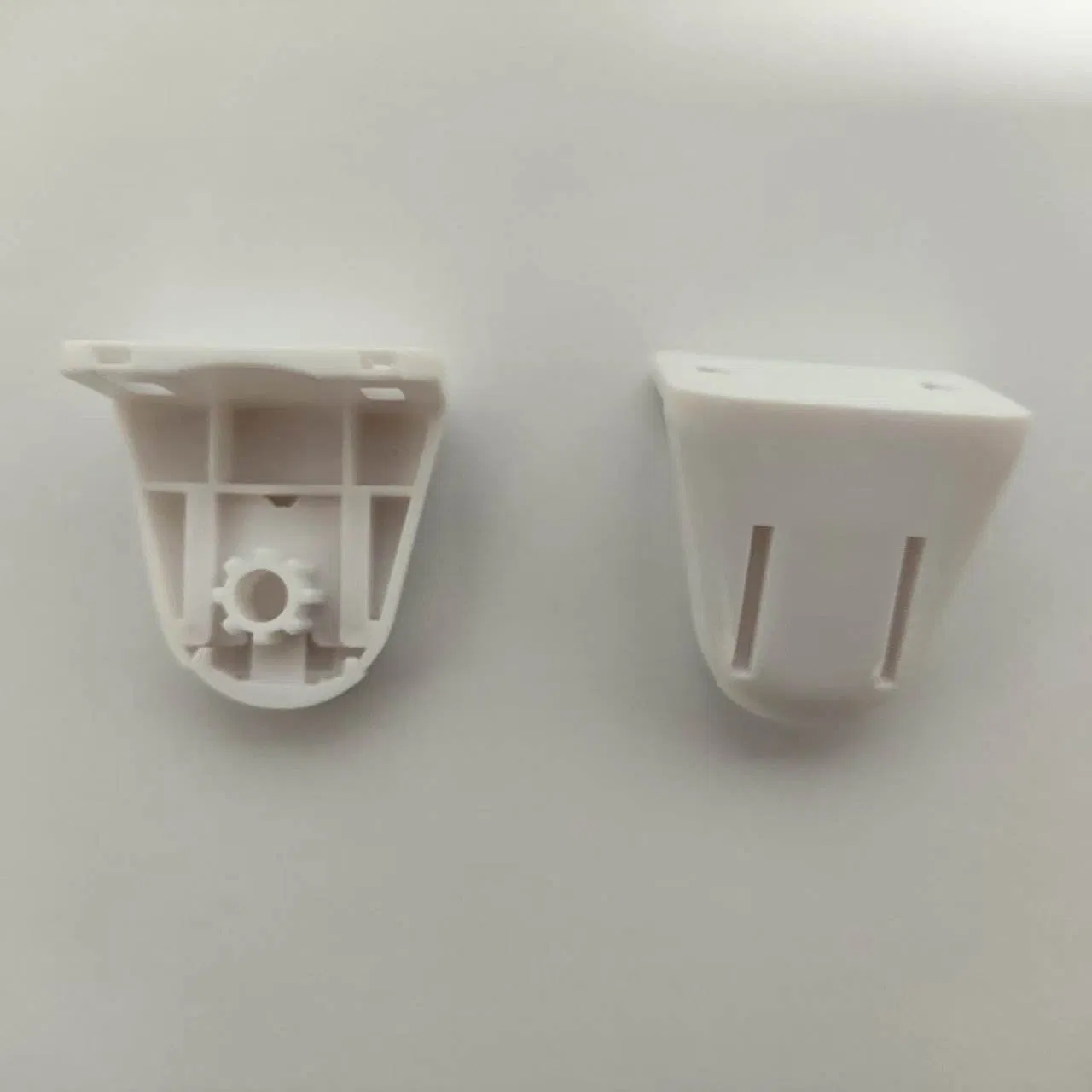 Top Quality Mini Roller Blinds Control System, Bracket, Plastic Hook, Security Tag, Corded Mini Blinds