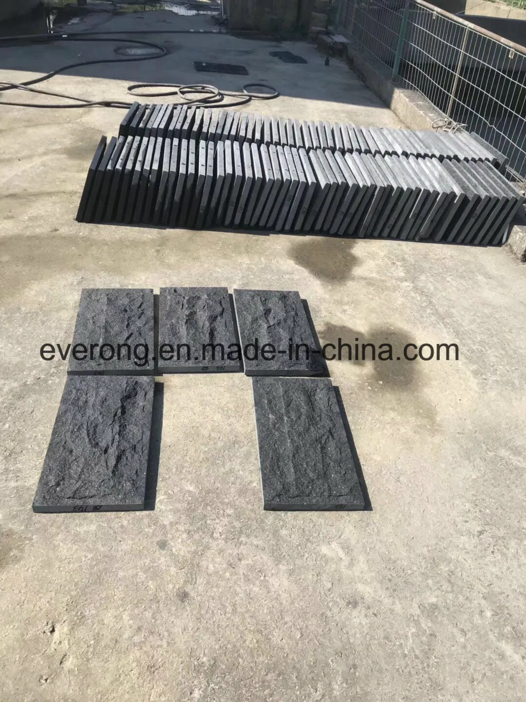 Natural Black Lava Stone Basalt with Flamed/Polished/Honed/Bushhammered Surface for Projects