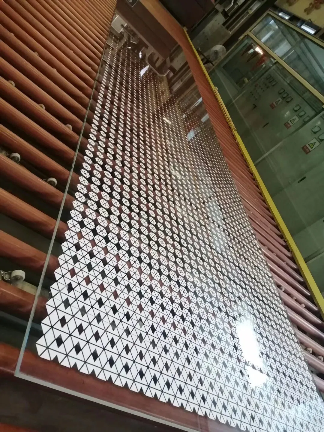 AS/NZS 2208 Certified Silk Printed (Ceramic Frit) Toughend Glass