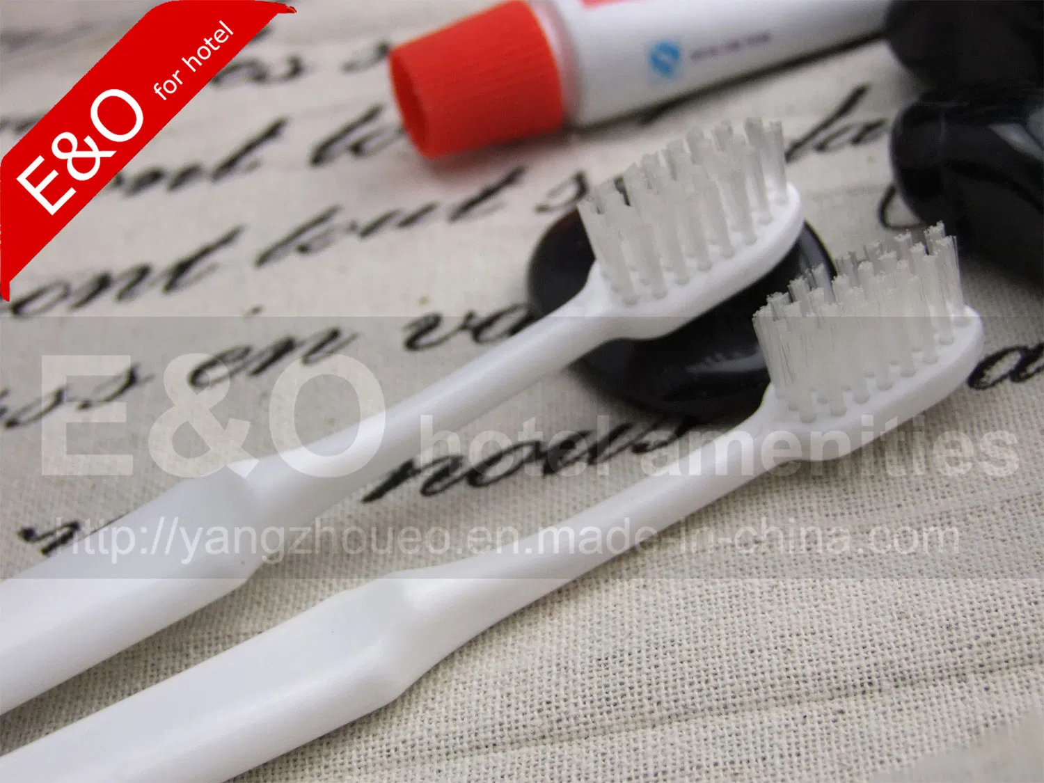 High Quality Cheap Price White Plastic Toothbrush