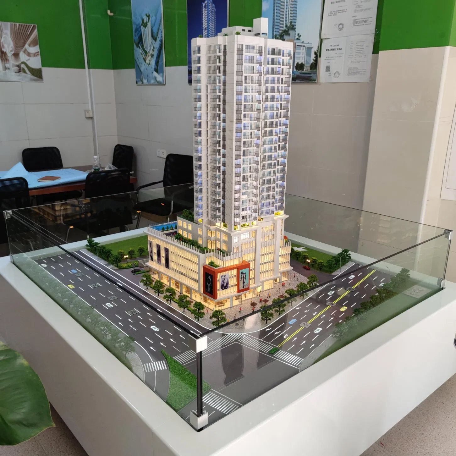 3D Customized Modern High-End Commercial Square Architectural Model