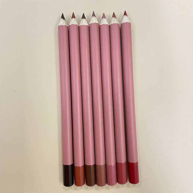 Highly Pigmented Wood Pencil Lip Liner - Model No.: 0001
