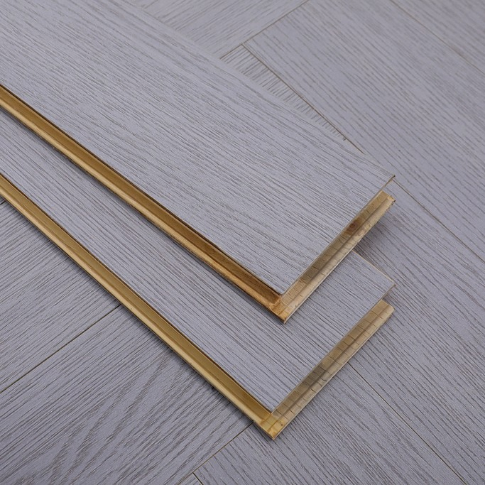 Customized Multi-Layer Solid Wood Flooring, Oak Herringbone Parquet Flooring