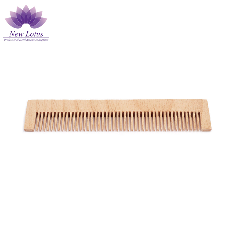 Natural Bamboo Hairbrush: a Perfect Blend of Style and Sustainability