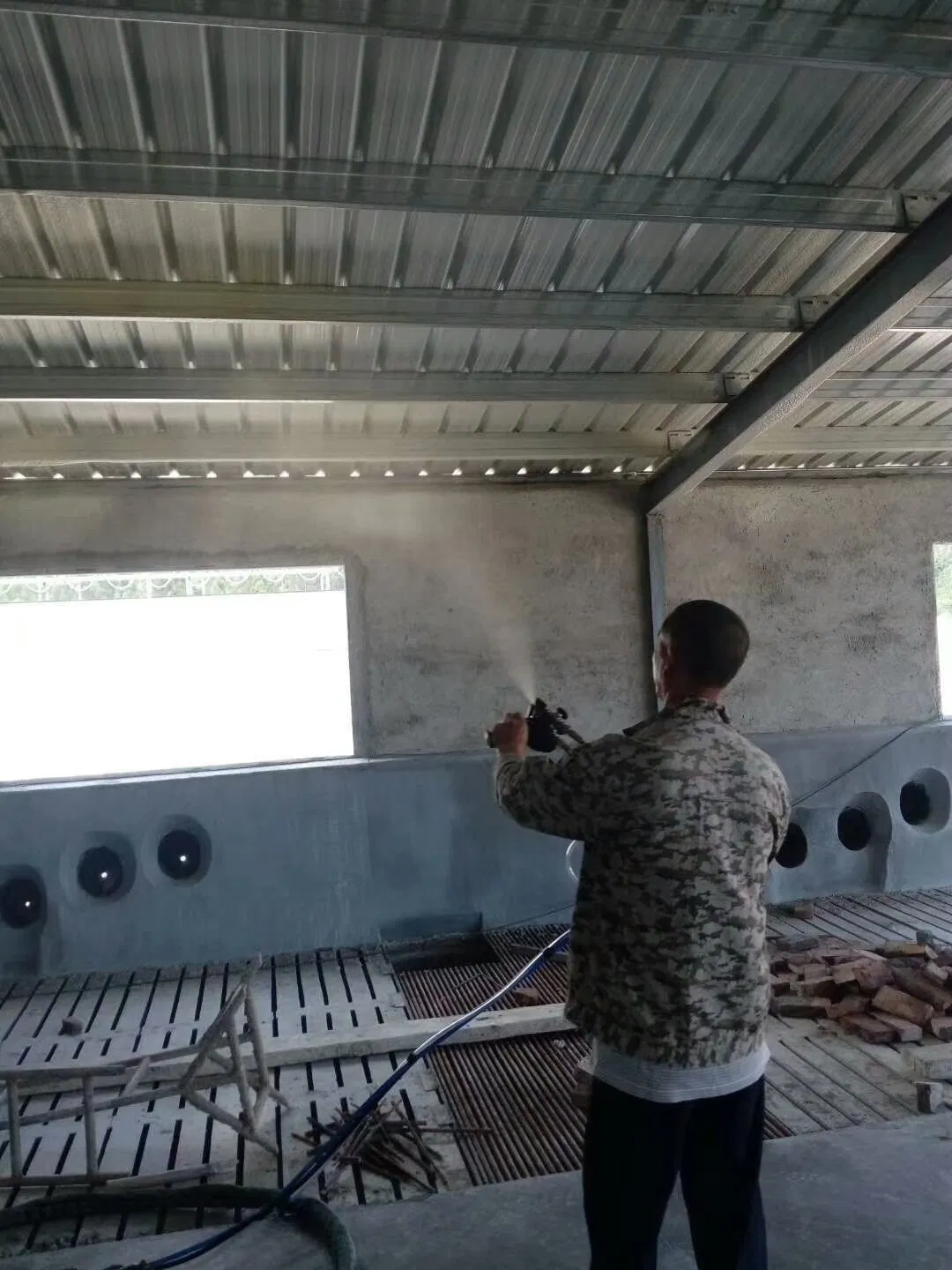 Пистолет для напыления полиуретановой пены PU