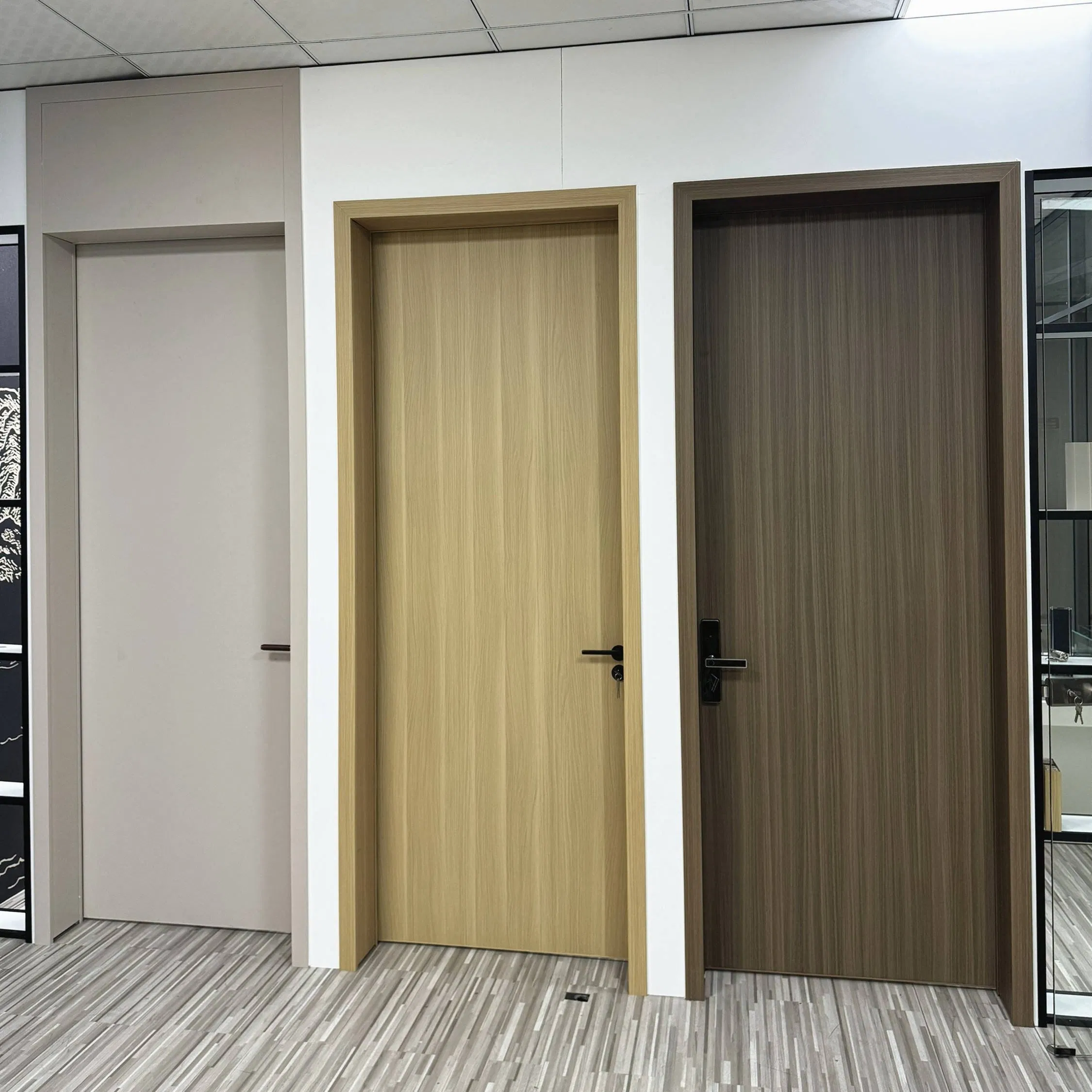 Customization Interior Wooden Door Melamine Plywood Wood Door Design Interior MDF Doors for House Bedroom School Hotel Use