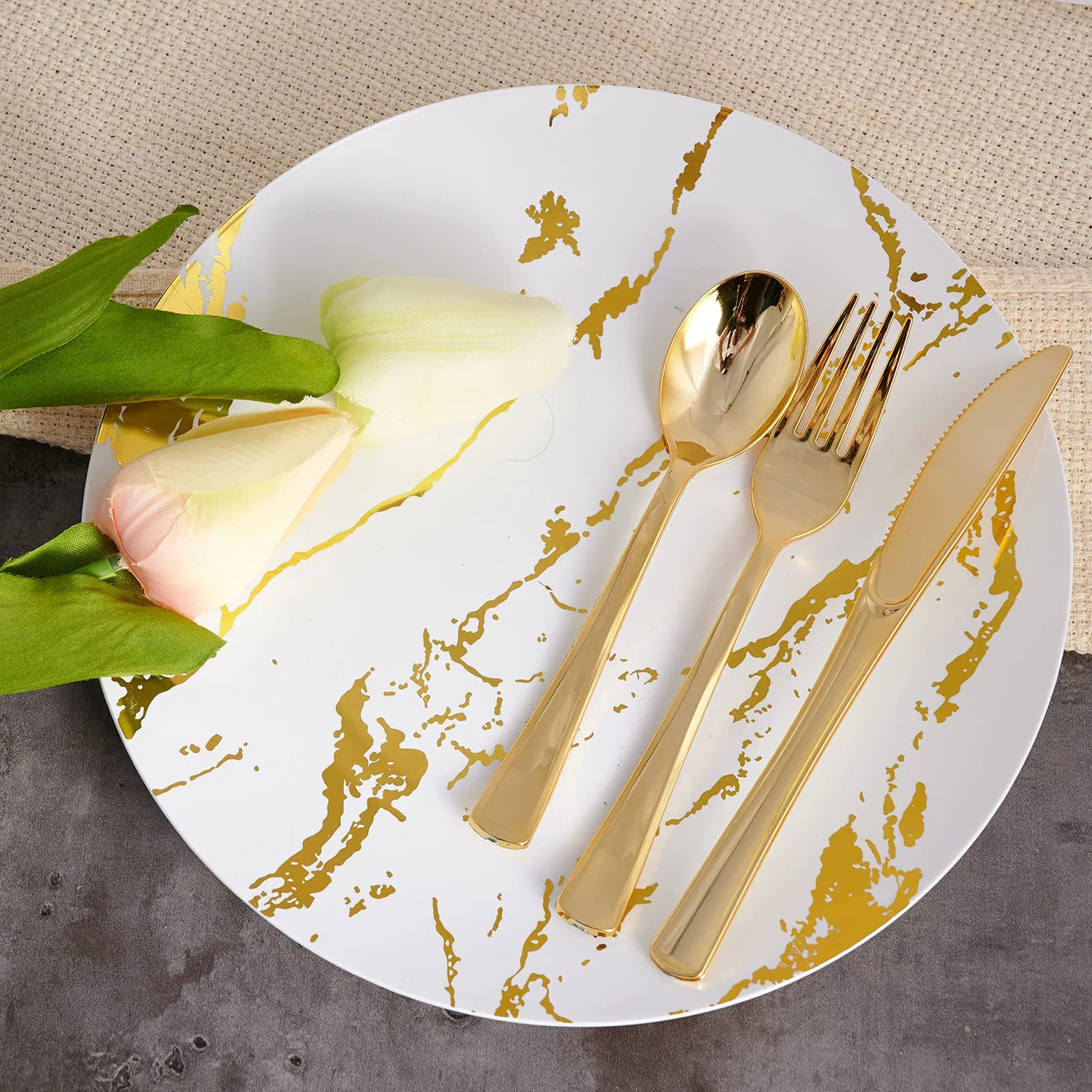 Premium Wholesale Disposable Dinnerware Plastic Marble Plastic Plates