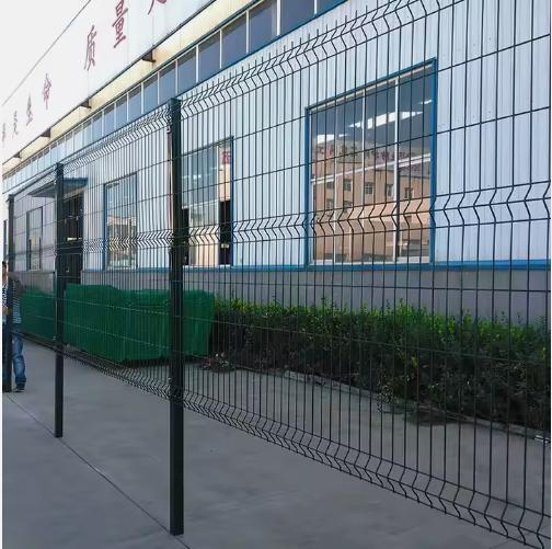 Wholesale Outdoor Metal Welding Curved Fence 3D Fence for Airport