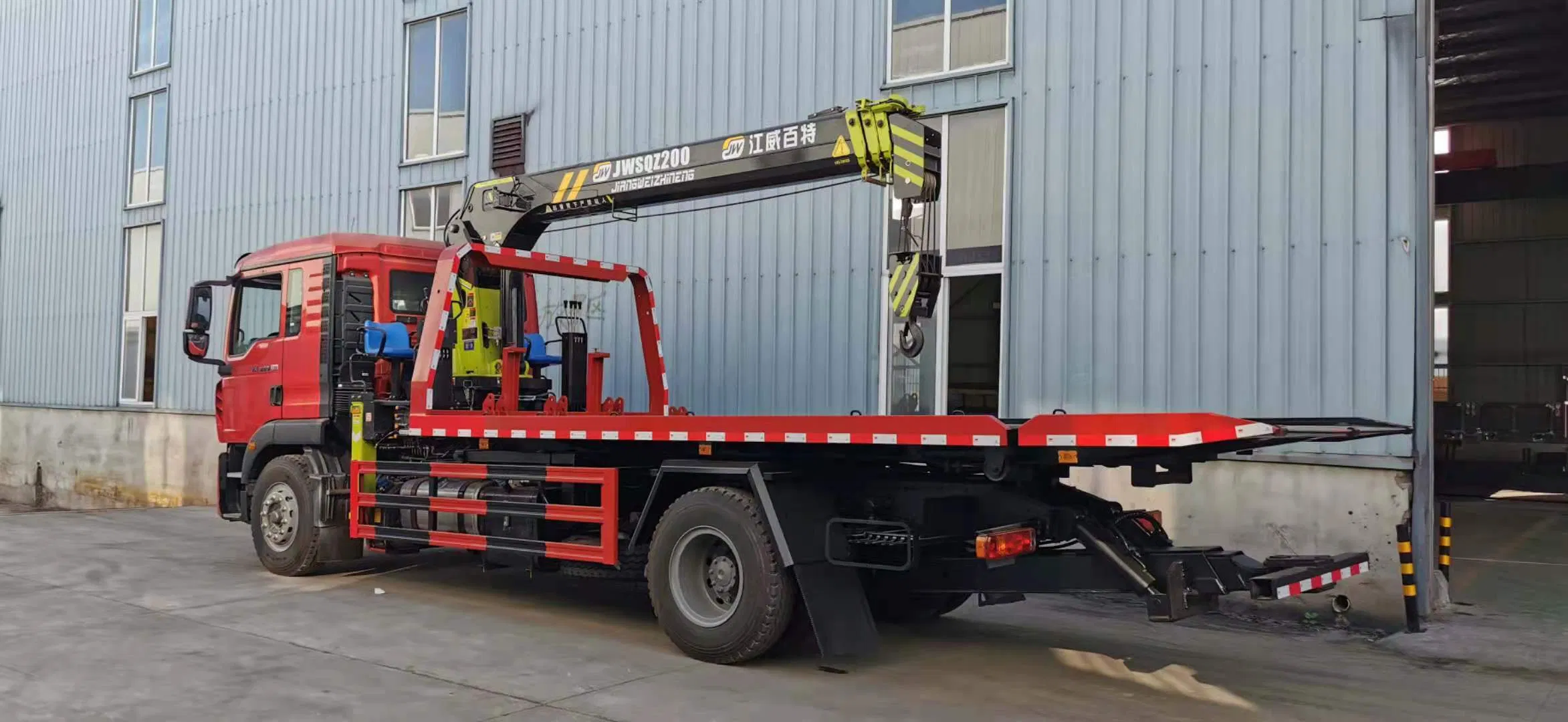 Jiangwei Truck Mounted Crane, Large Working Radius, Strong Carrying Capacity, Easy to Use 8 Tons Mobile Crane
