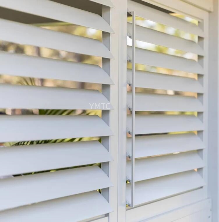 China-Factory Direct Sale White Painting Bi-Fold Paulwonia Wood Plantation Shutter