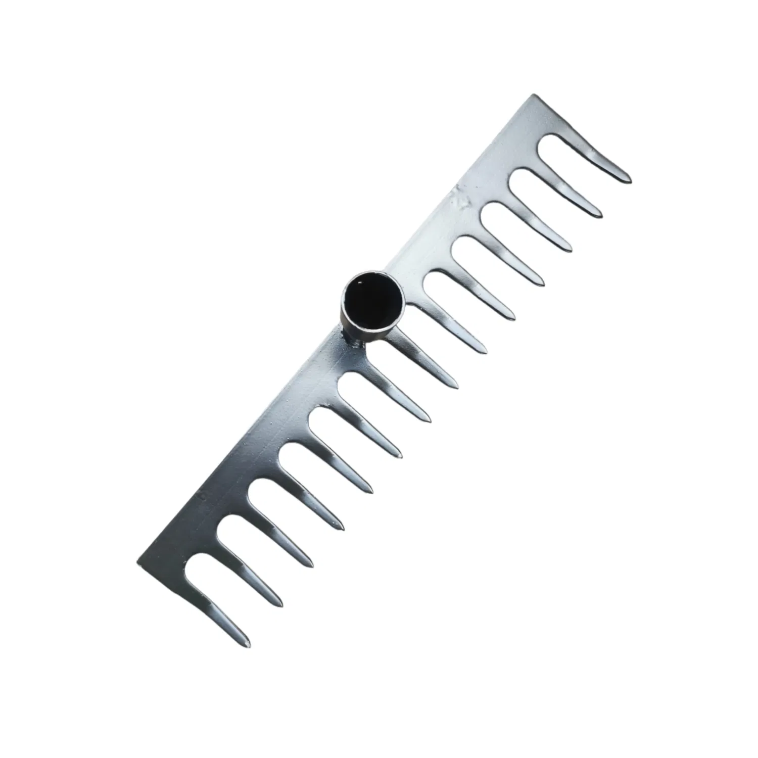 Efficient Hay & Leaf Cleaning Rake - Durable Plastic for Garden Maintenance