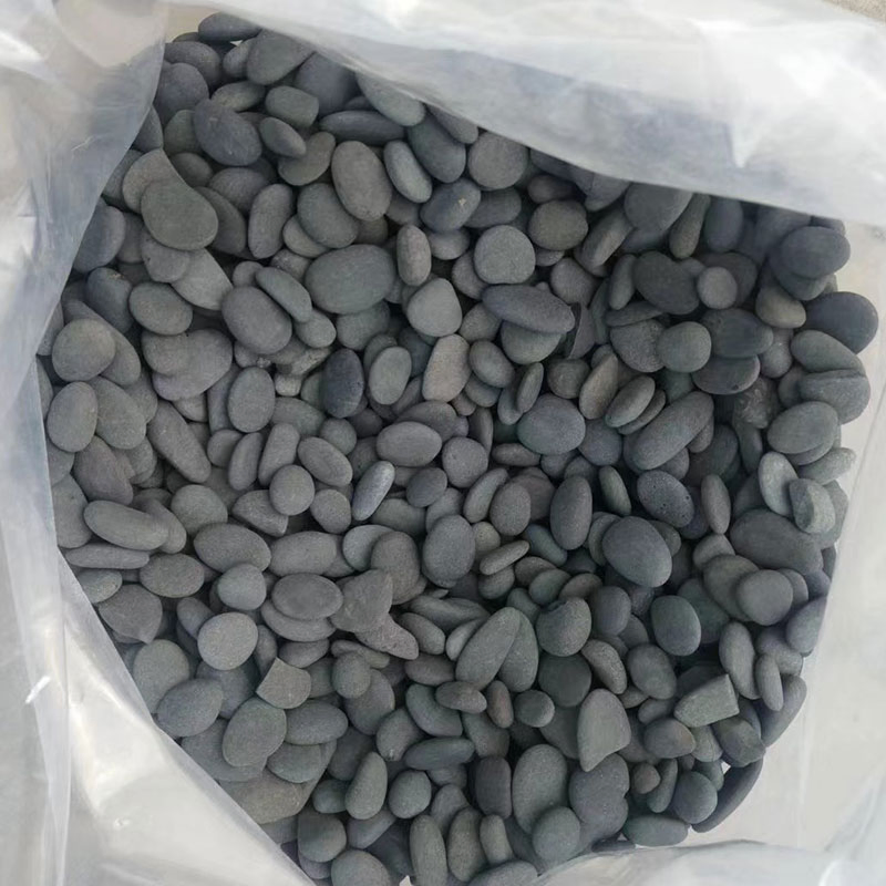 Muti Colors Black/White/Grey/Yellow Cobbles/Pebbles River Stone for Outdoor Garden Landscaping Paving Price
