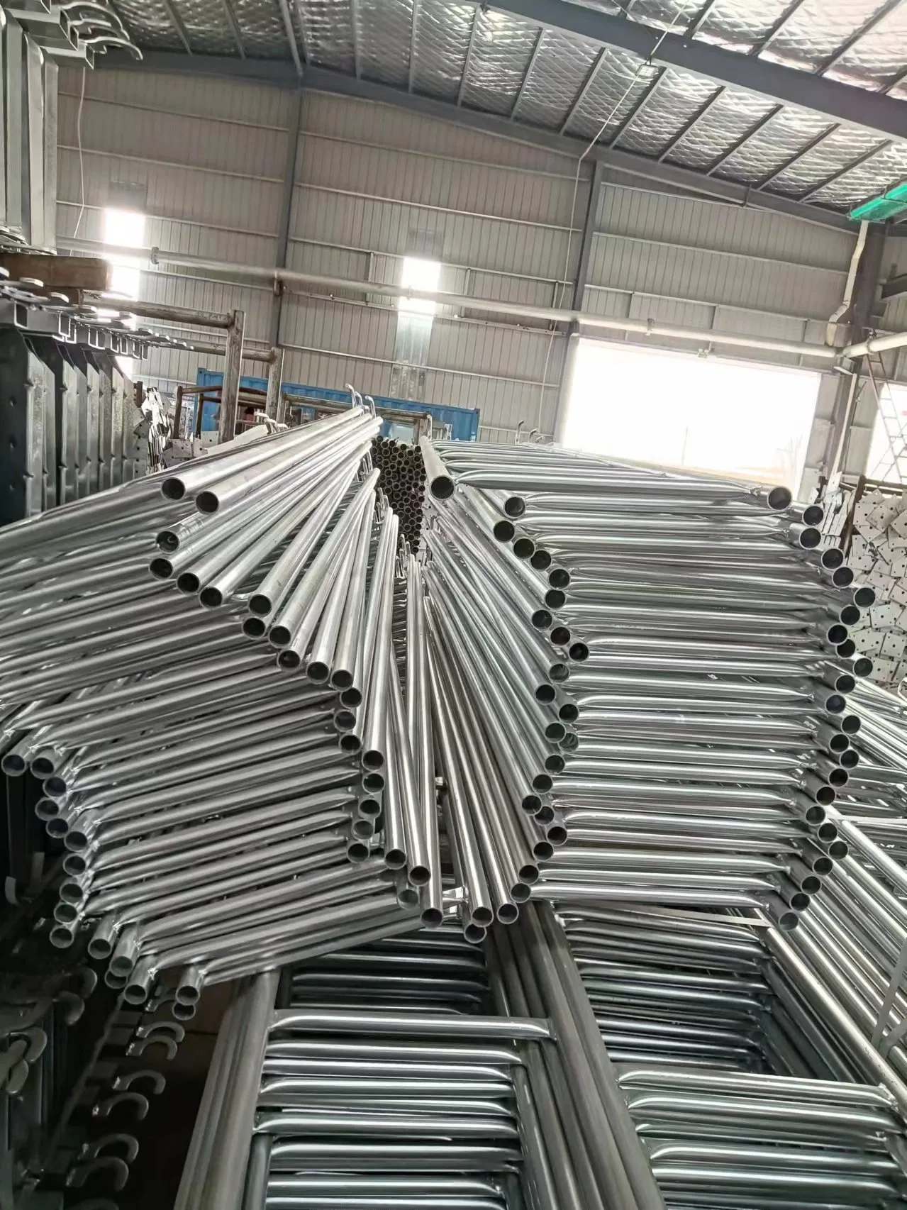 Certified Scaffold Staircase Galvanized Scaffolding Step Ladder for Construction