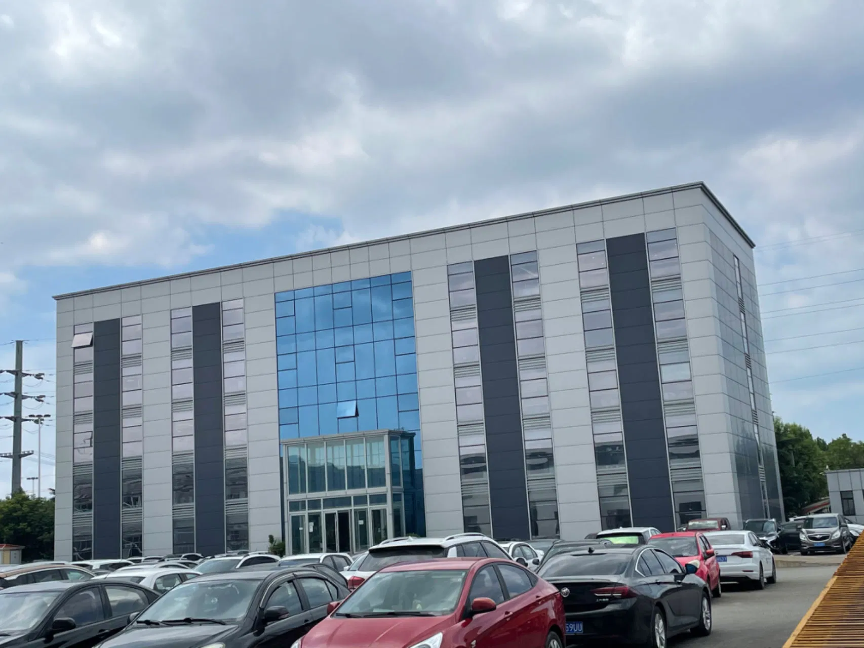 Multi Floor Modern Design Steel Structure Prefabricated Building Office/Steel Office