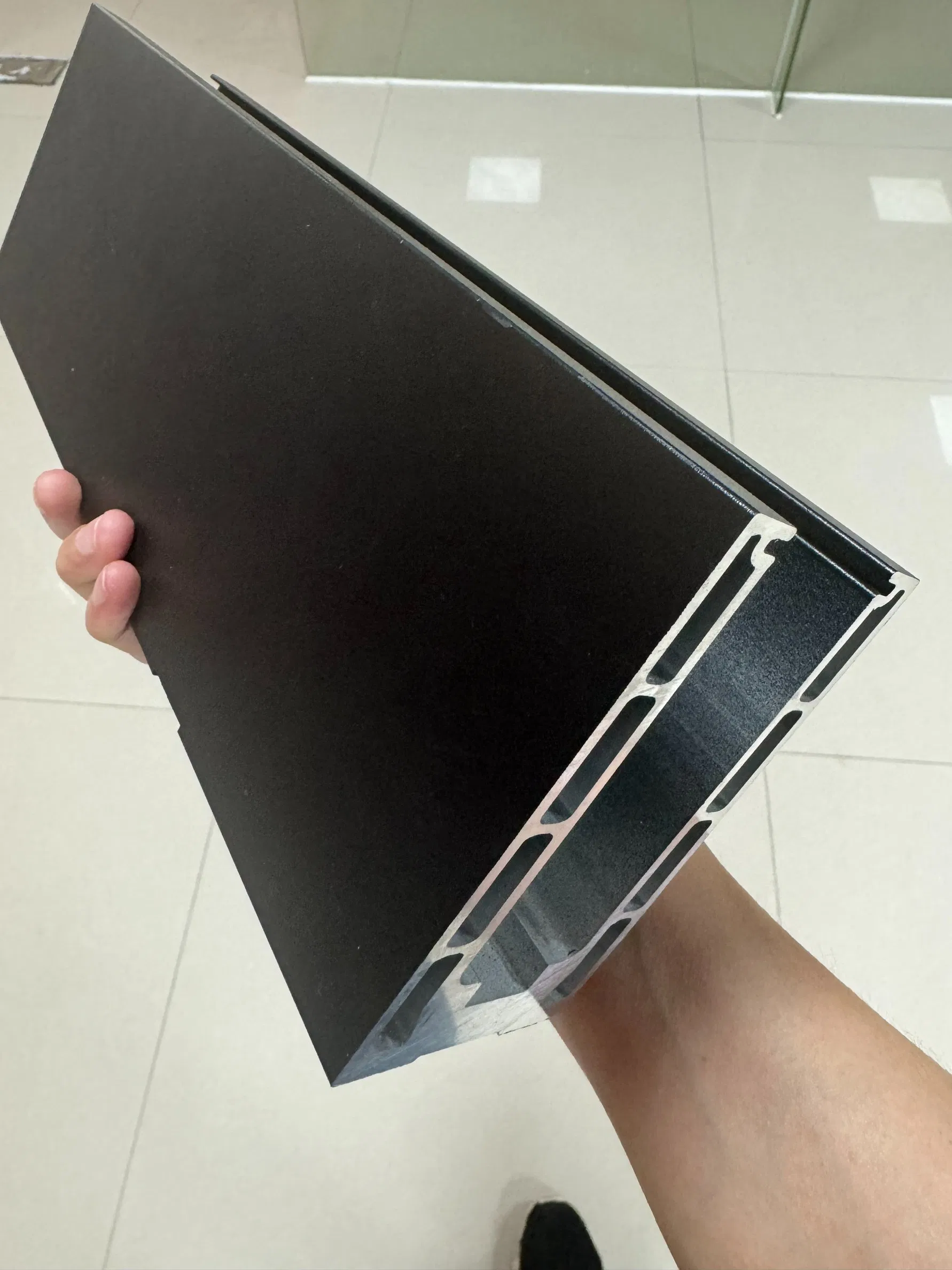 Roof Top and Balcony Aluminium U Channel Balustrade Profile Railings