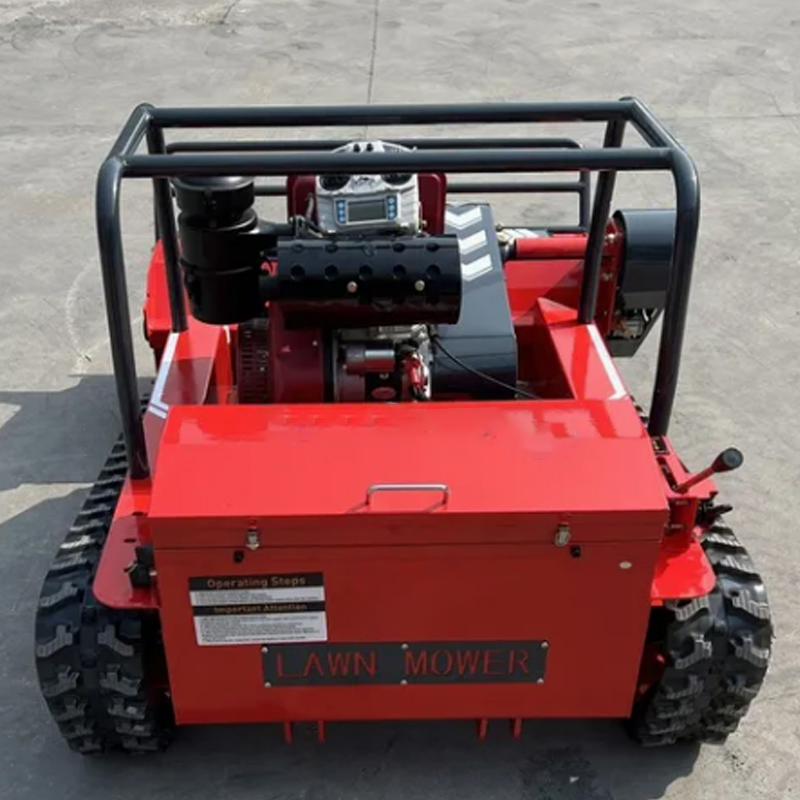 Робот-газонокосилка AMD R80 с бензиновым двигателем и пультом ДУ