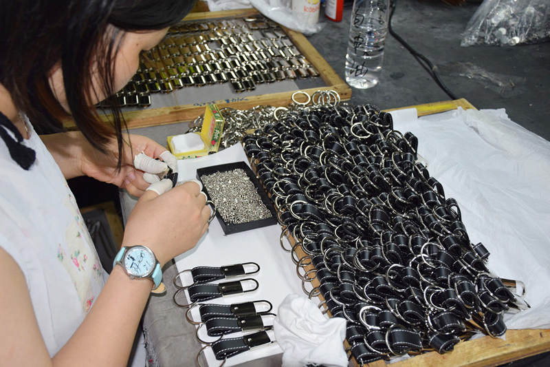 Hot Selling Folding Square Metal Make up Aluminium Mirror