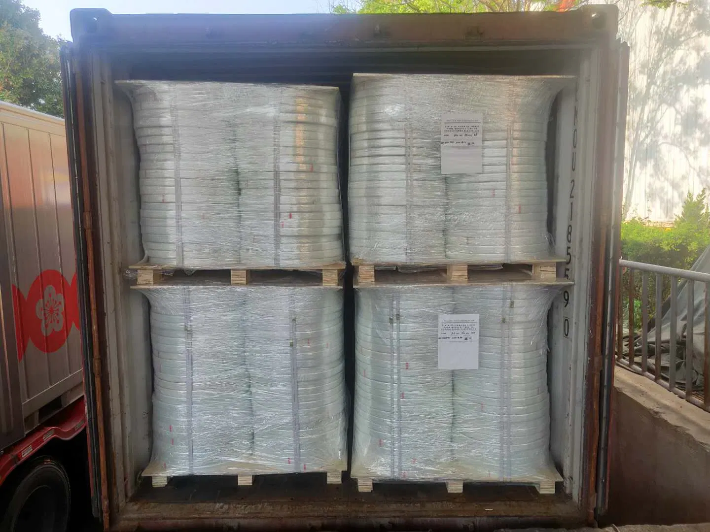 55GSM Fiberglass Reinforced Mesh Scrim with 12um Pet Film for Building Materials