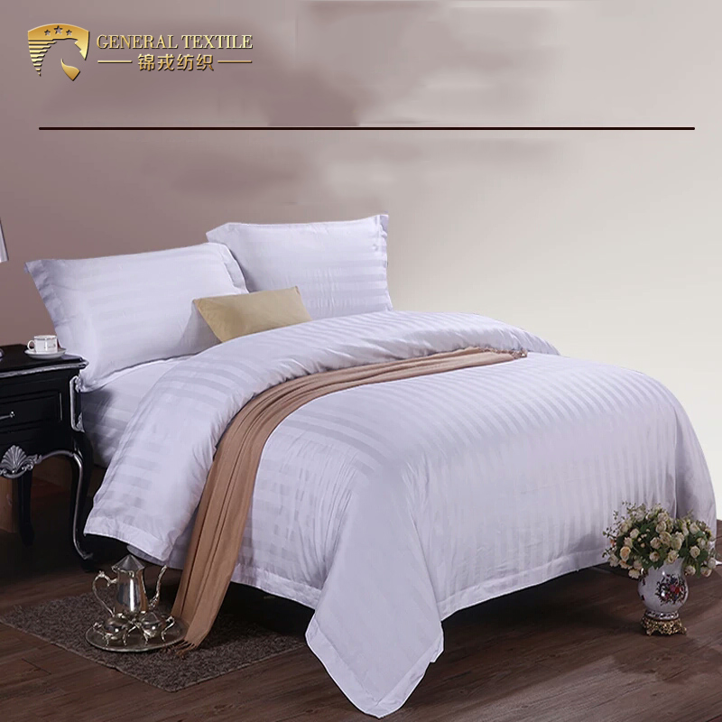 Luxury 100% Cotton Plain Dyed 1cm/ 3cm Striped Bed Cover