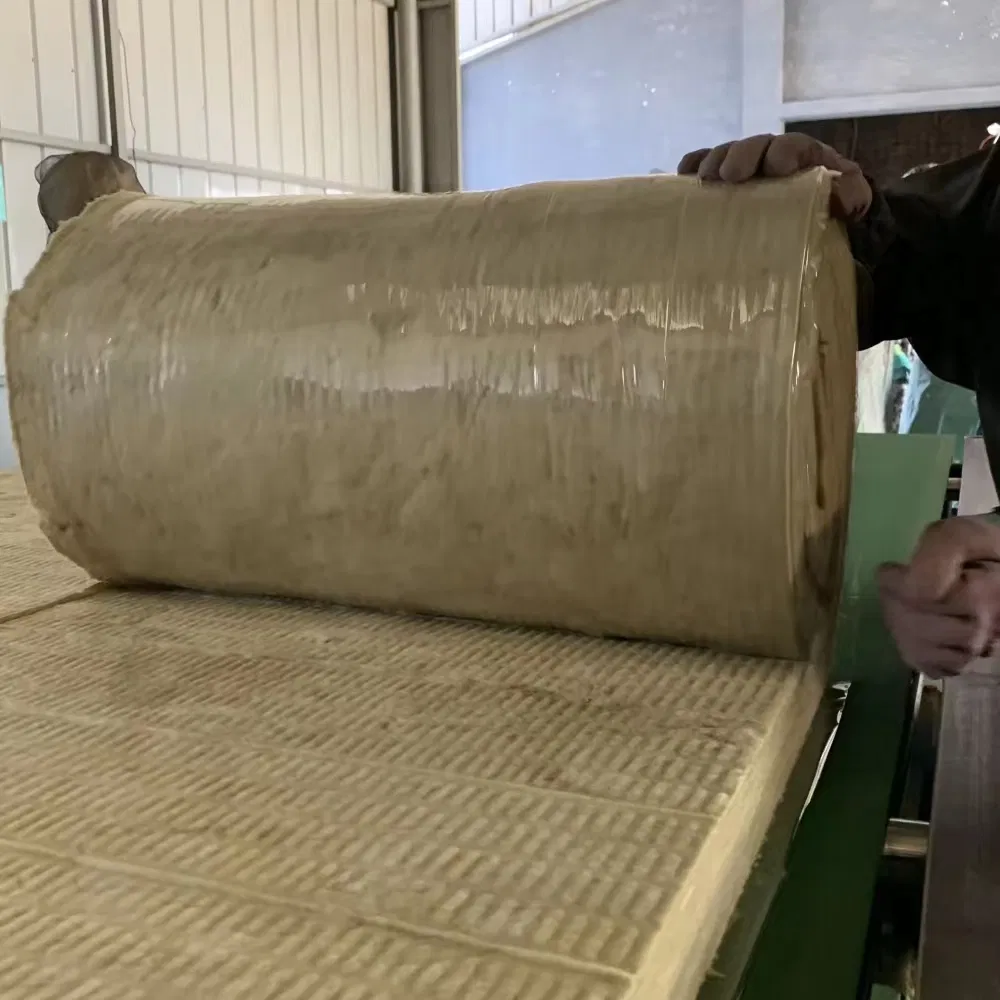 China Insulation Material Rock Wool Rockwool Insulation Blanket/Roll for Industrial and Building