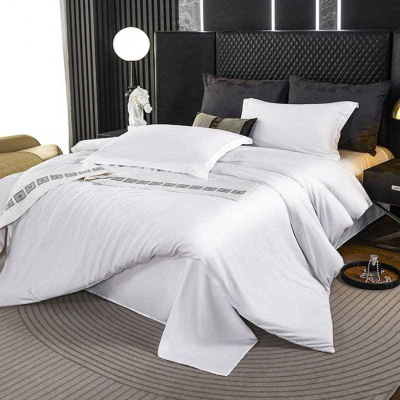 Five Star Hotel Guesthouse Homestay Pure Shite Duvet Quilt Cover Bed Sheets Guangdong Hotel Supplies Three-Piece Bed Set 105g Plain Dyed Cotton Bedding Set
