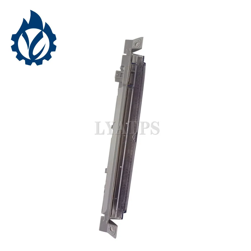 Стоп-сигнал задний высокий для Mitsubishi Triton 2016