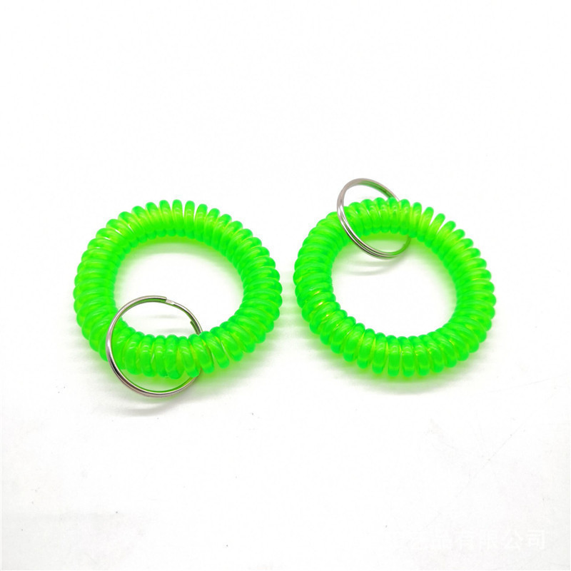 Factory Price Spring Elastic Coild Bracelet with Keychain