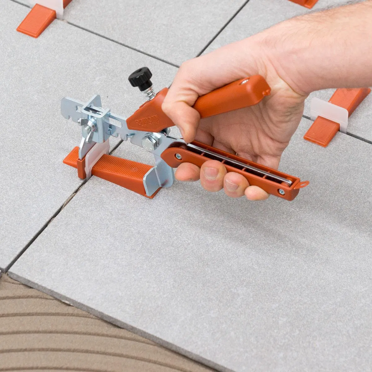 Wholesale Solid Base Tile Leveler Tile Leveling System Clips Wedge Tile Locator