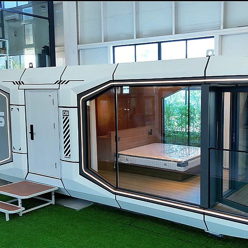 Modern Smart Mobile Eco-Friendly Prefab Hotel – Modular Space Capsule House From China