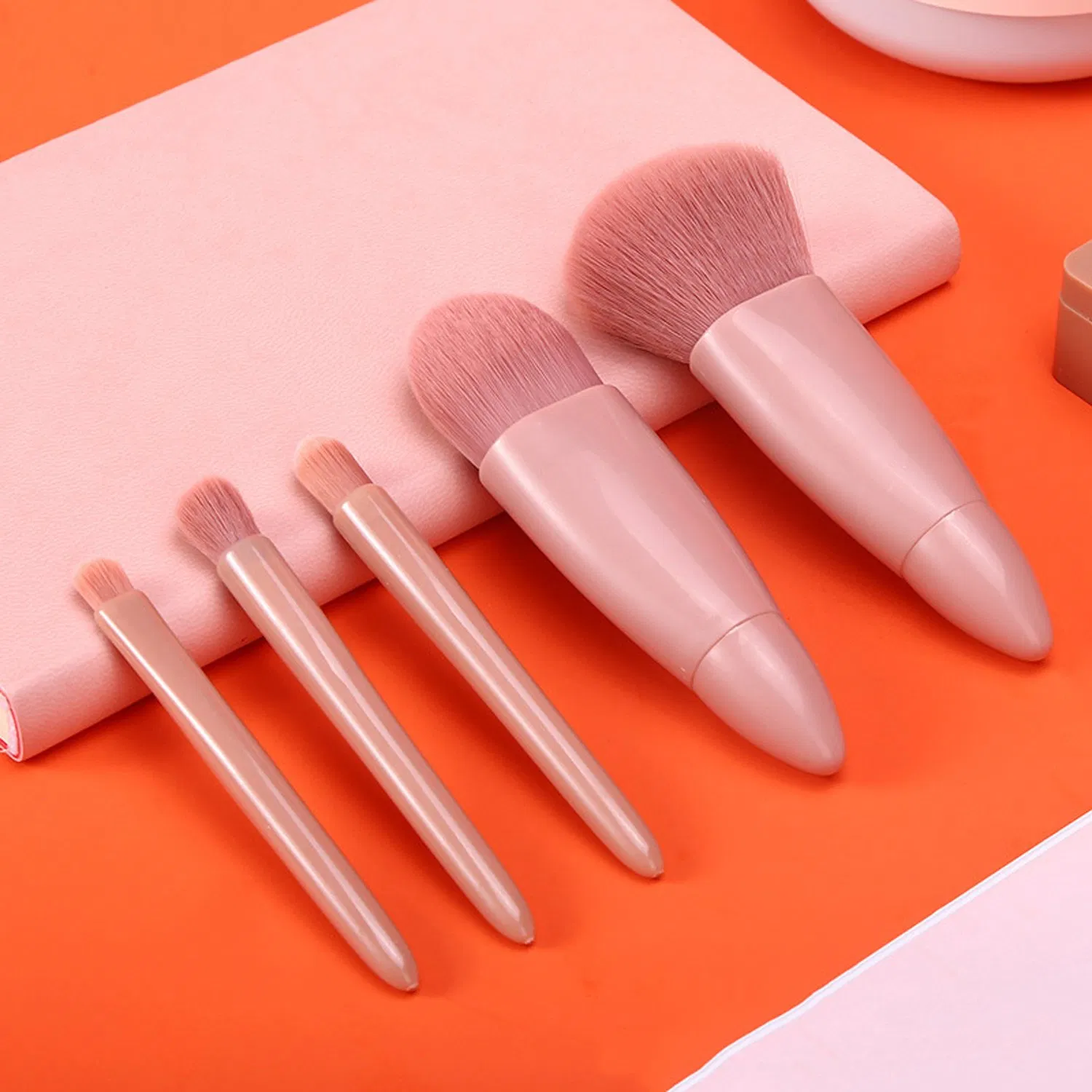 5PCS Mini Complete Function Cosmetic Kit Brush Set Travel Makeup Brushes with Mirror