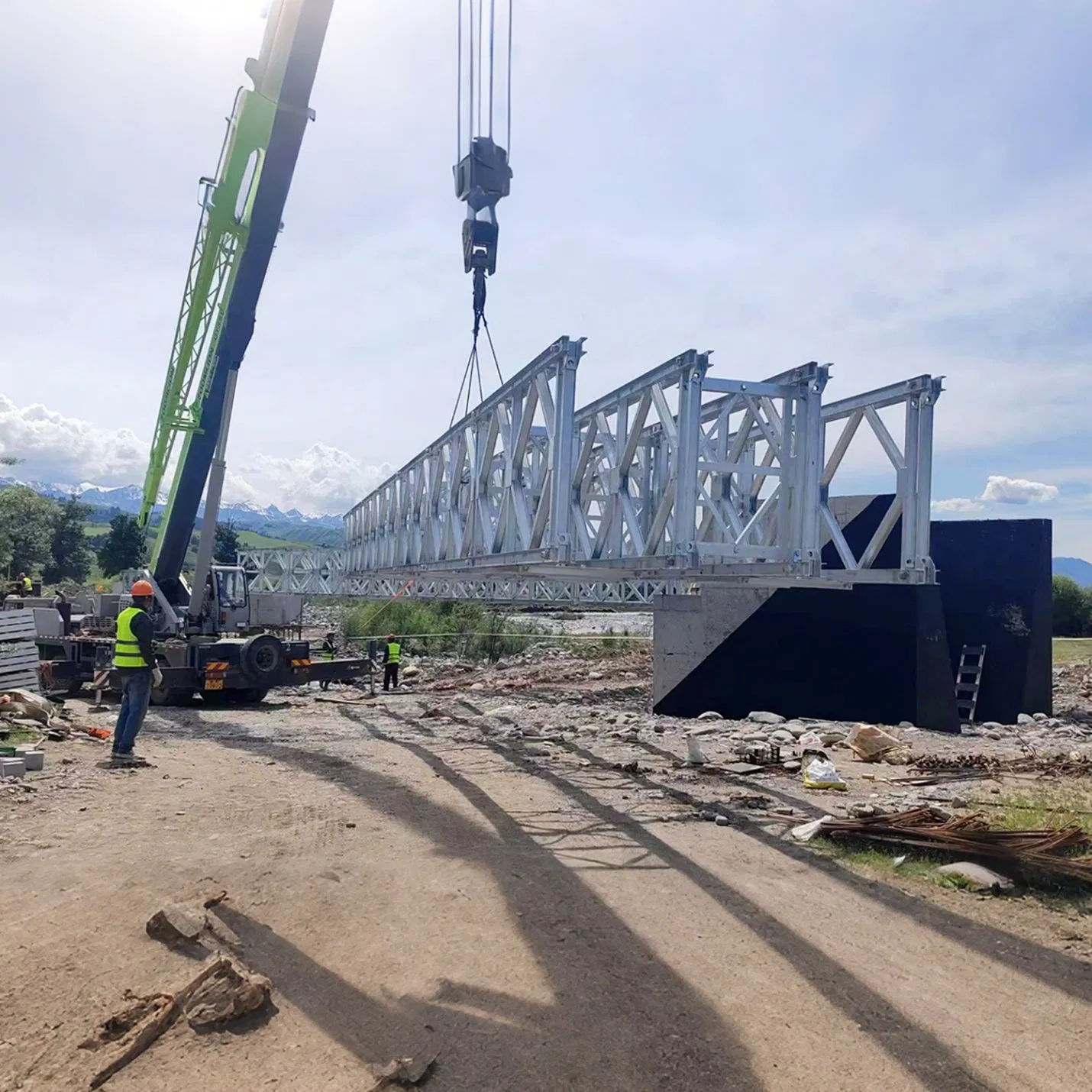 Durable Steel Plate for Heavy-Duty Bridge Construction Projects