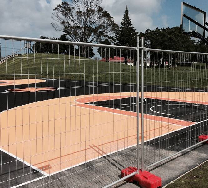 Heavy-Duty 2.4m Yellow PVC Coated Fencing Panels for Temporary Use