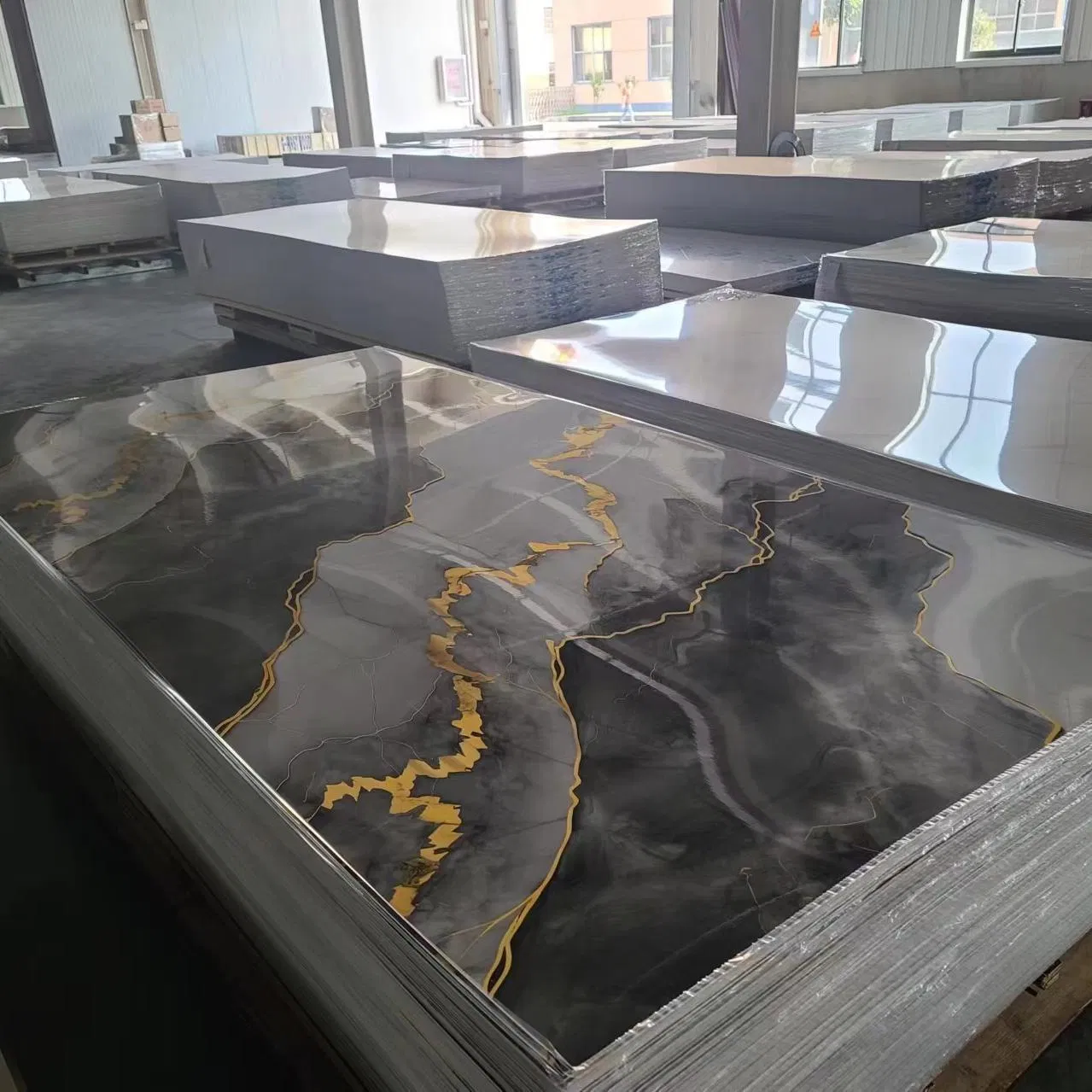 New Design Colorful Waterproof Gold Line UV PVC Marble Sheet Wall Sheet Wall Panel for Interior Decoration